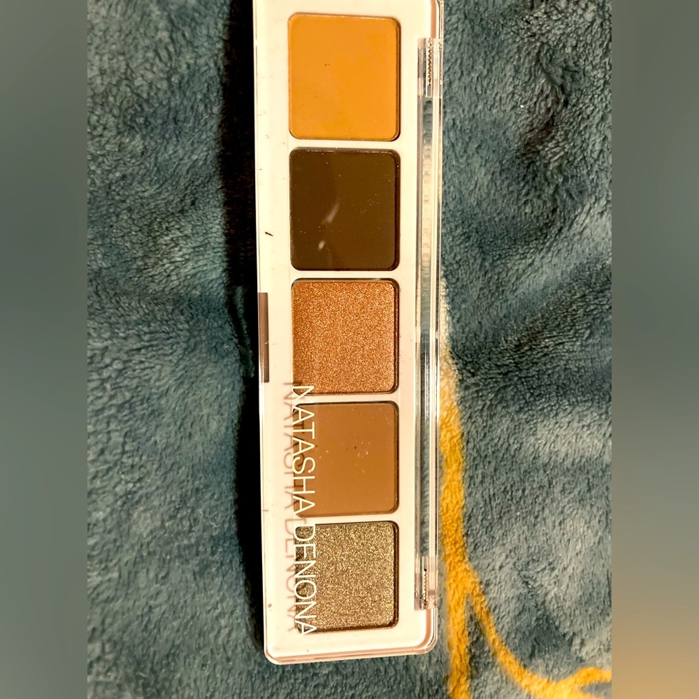 Natasha Denona eye palette. BRAND NEW. Never opened!